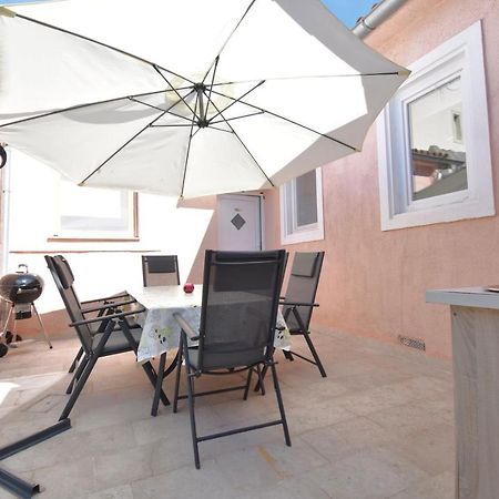 City Centre Apartment With Terrace 2 Pula Exteriör bild